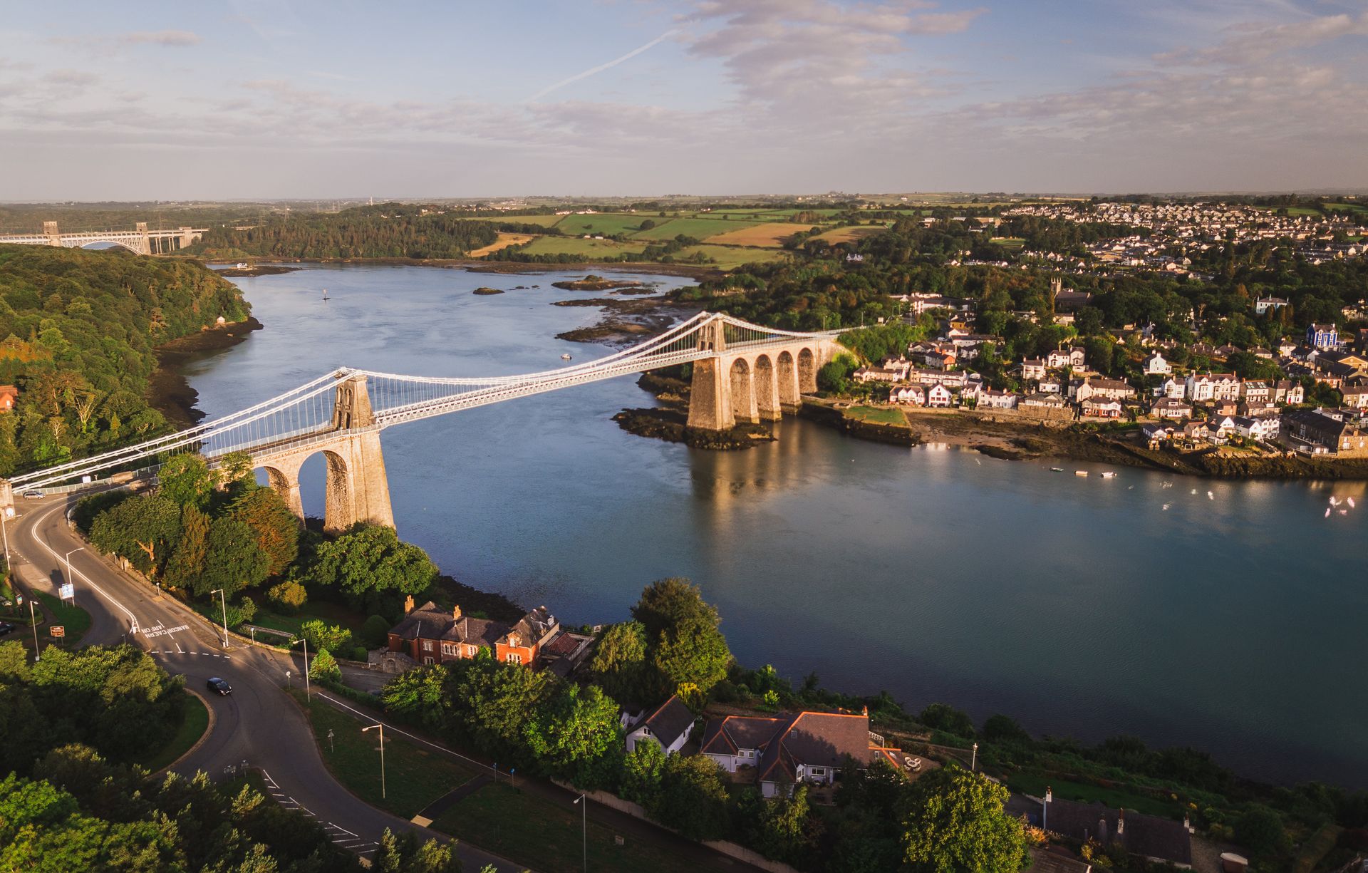 Porthaethwy - Menai Bridge